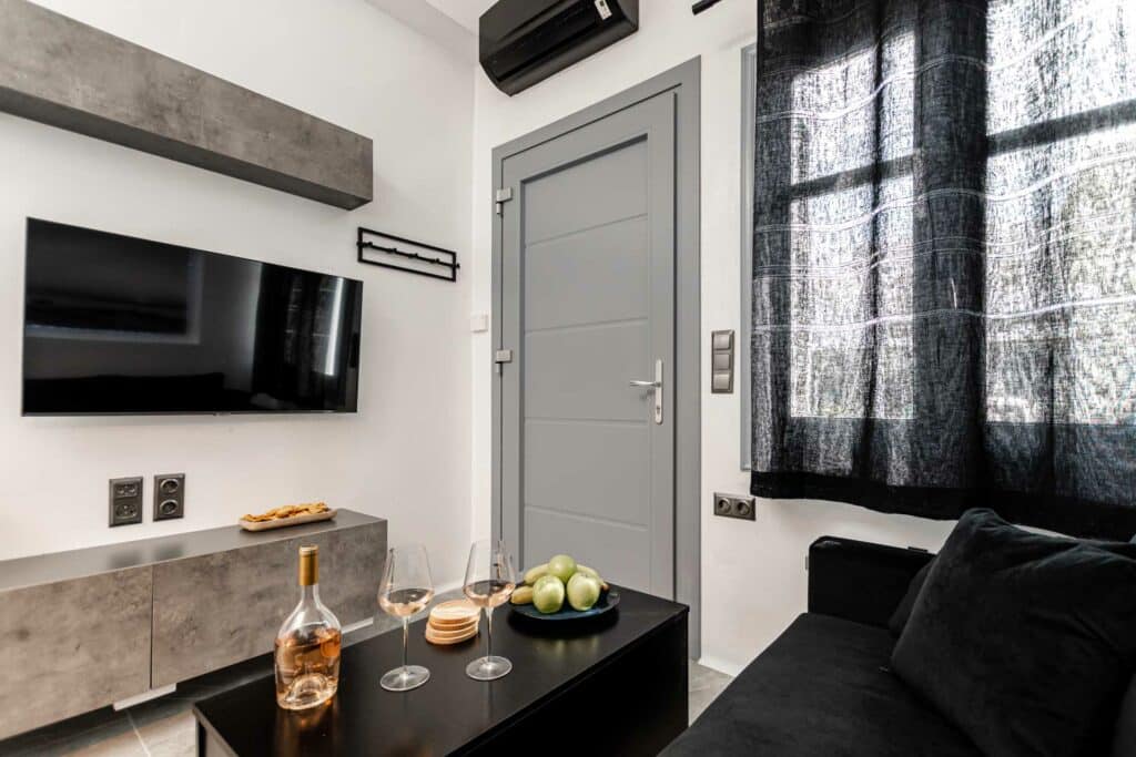 naxos hotels apartments fth town 21